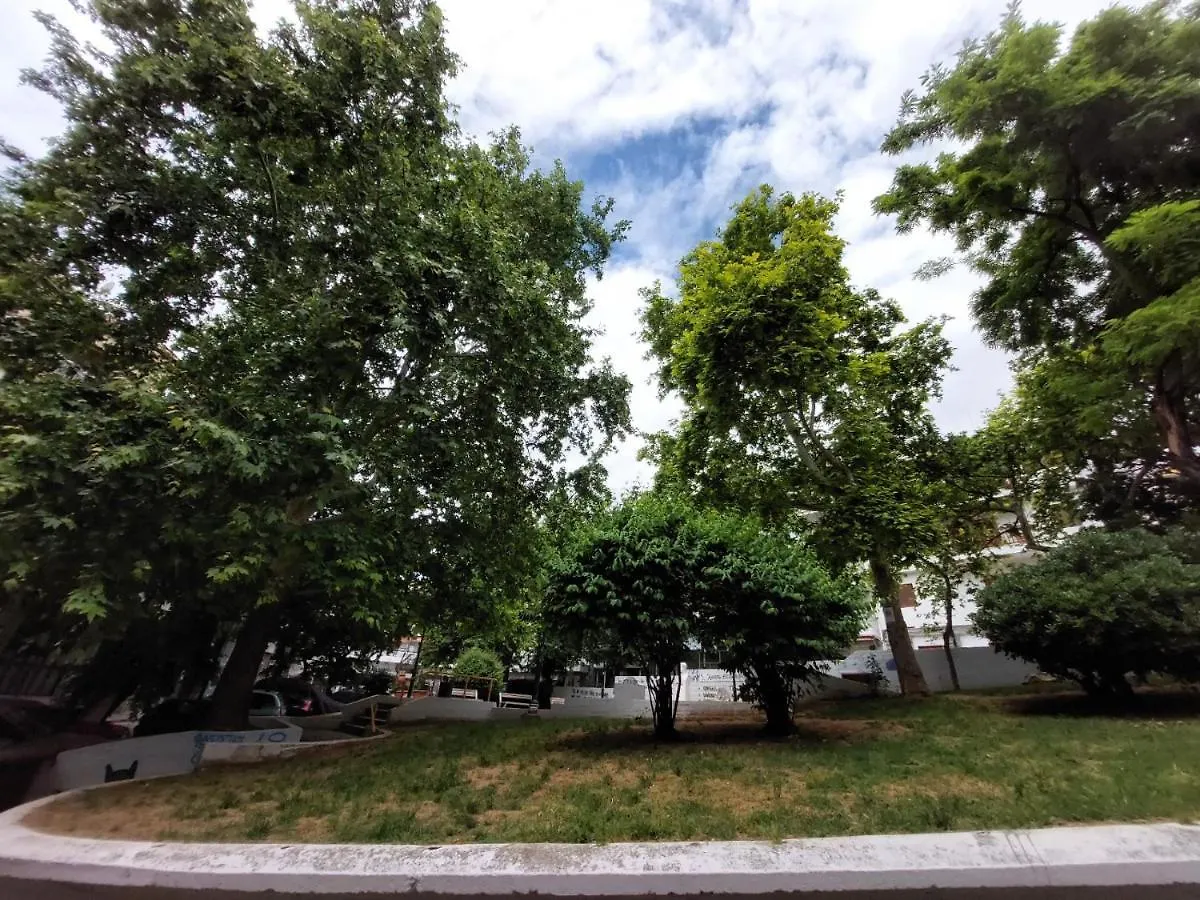Central Garden Escape In Thessaloniki! Apartment