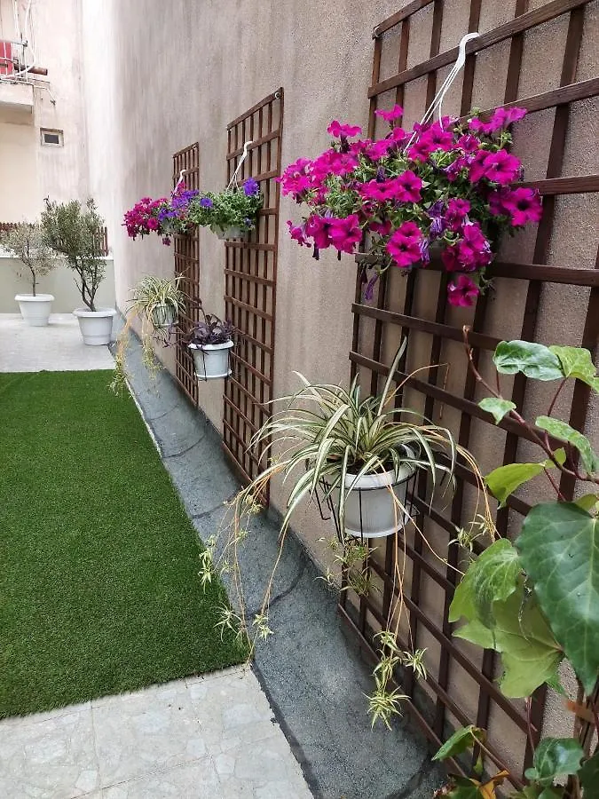 Central Garden Escape In Thessaloniki!