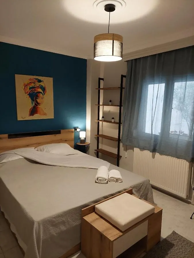 Central Garden Escape In Thessaloniki!
