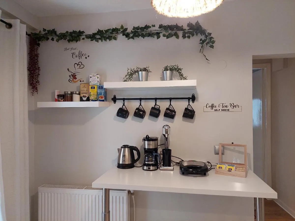 Apartamento Central Garden Escape In Thessaloniki!